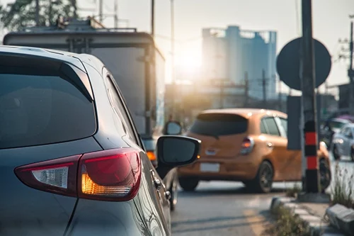 car turing right in traffic